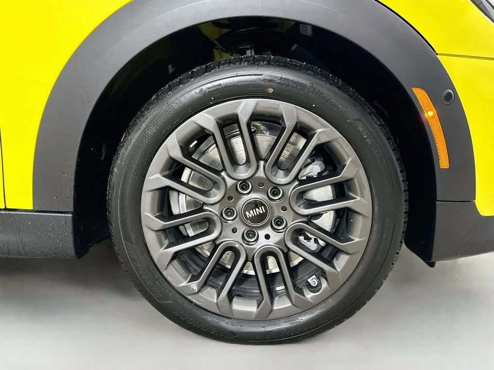 2027 Mini Mini 4th Gen - Image 9 of 20