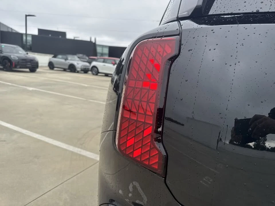 2027 Mini Countryman 3rd Gen - Image 3 of 8