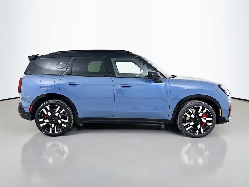 2027 Mini Countryman 3rd Gen - Image 4 of 19