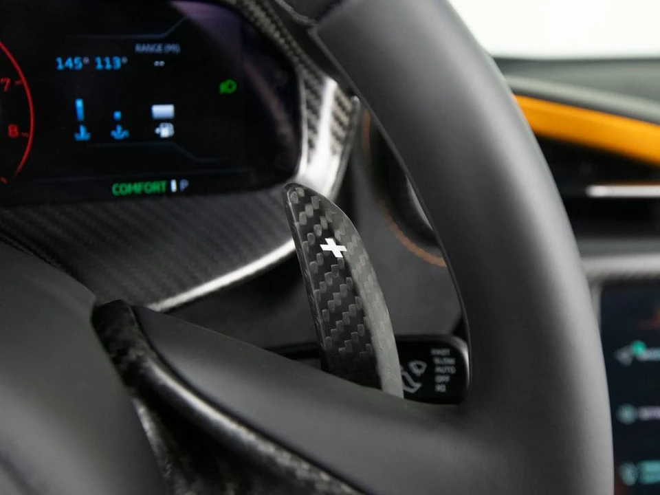 2027 McLaren 750S - Image 19 of 31