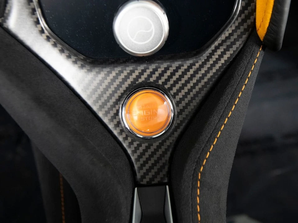 2027 McLaren 750S - Image 27 of 31