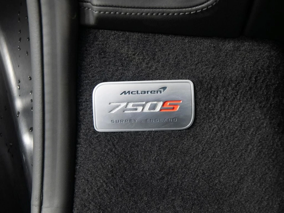 2027 McLaren 750S Spider - Image 27 of 31