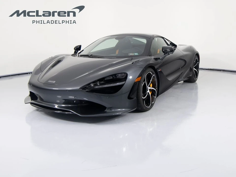 2027 McLaren 750S Spider - Image 2 of 31