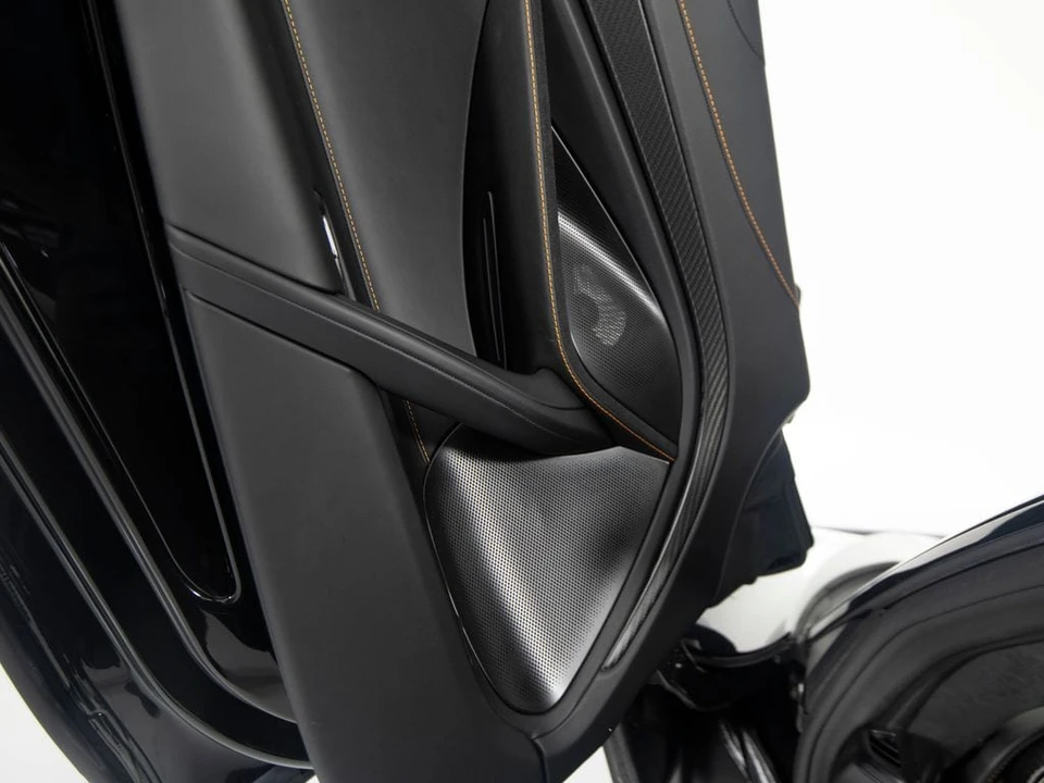 2027 McLaren 750S Spider - Image 13 of 31
