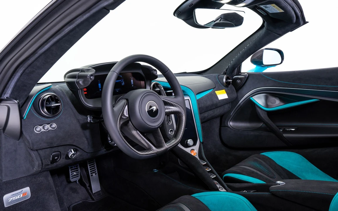 2027 McLaren 750S Spider - Image 22 of 27