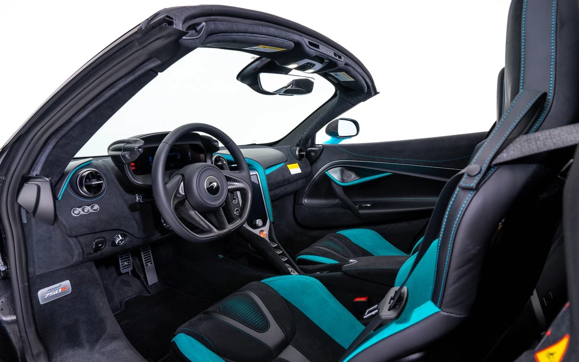 2027 McLaren 750S Spider - Image 23 of 27