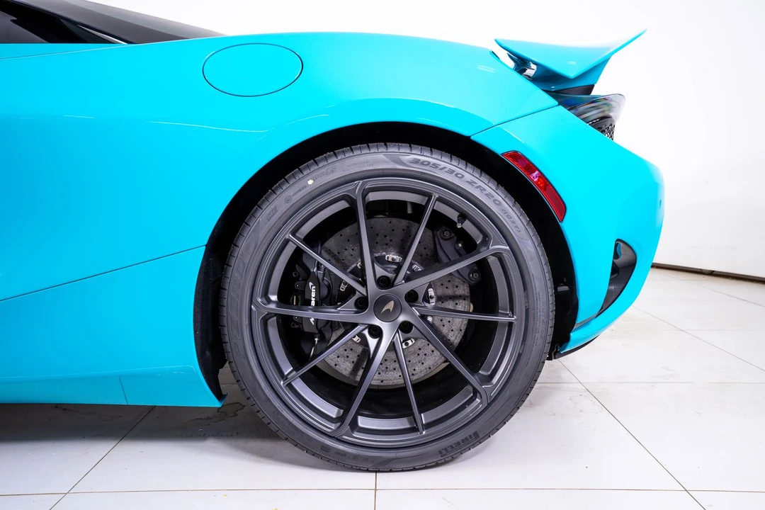 2027 McLaren 750S Spider - Image 19 of 27