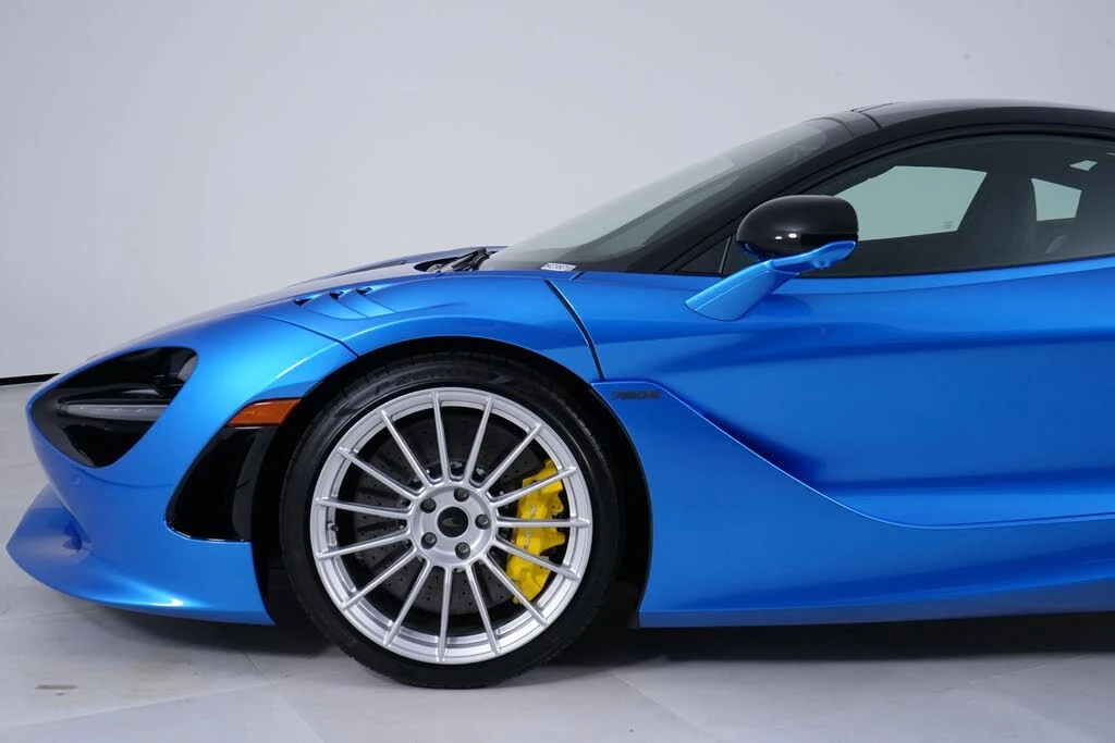 2027 McLaren 750S Coupe - Image 11 of 27