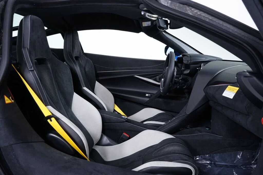 2027 McLaren 750S Coupe - Image 27 of 27