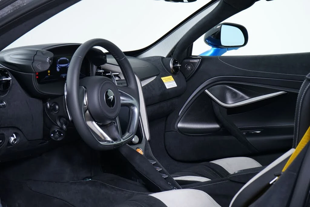 2027 McLaren 750S Coupe - Image 5 of 27