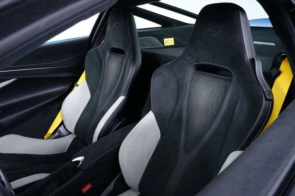 2027 McLaren 750S Coupe - Image 24 of 27