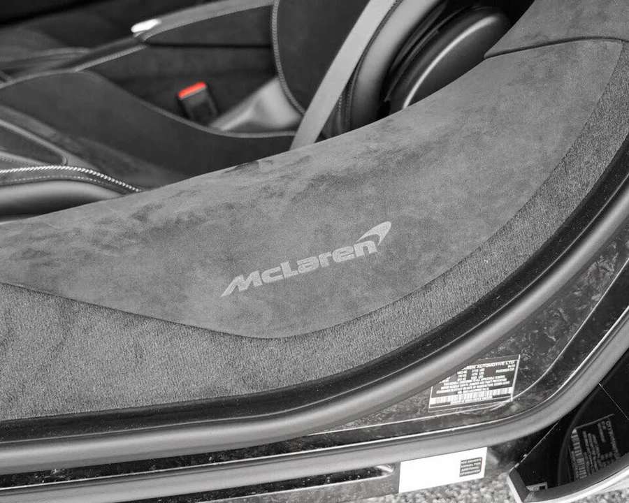 2027 McLaren 750S Coupe - Image 24 of 31
