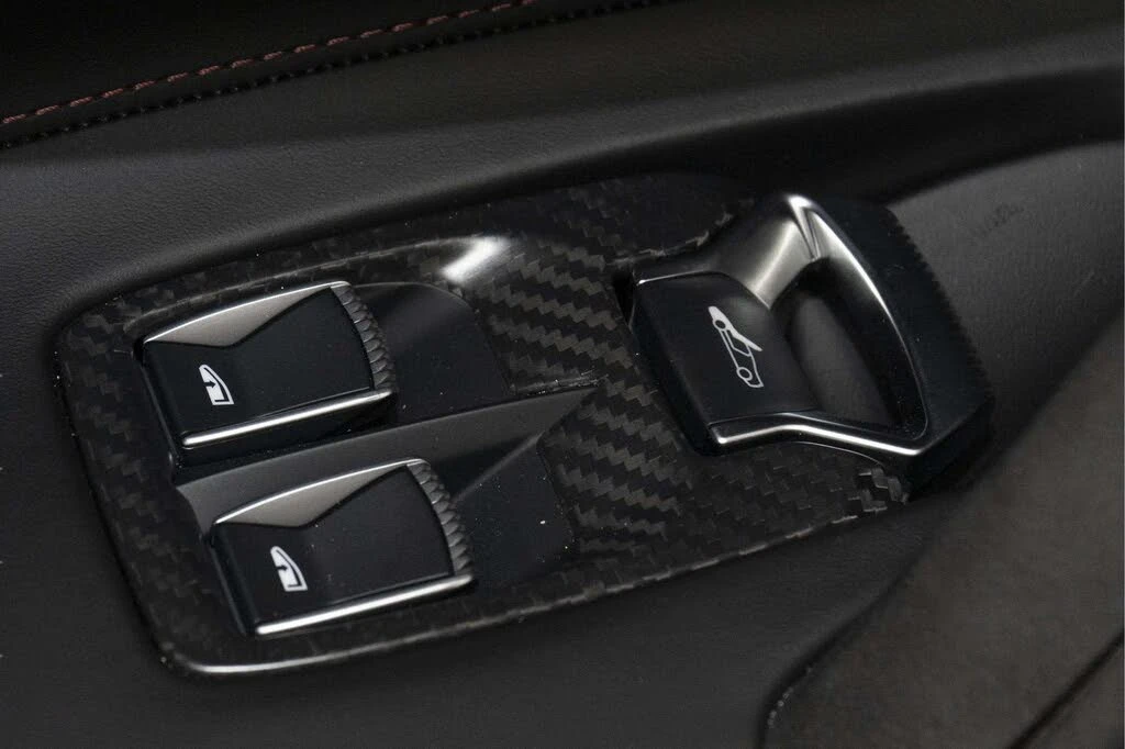 2027 McLaren 750S Coupe - Image 22 of 31