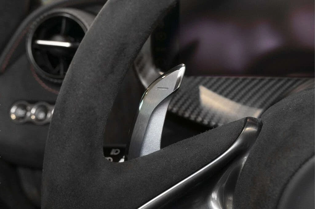 2027 McLaren 750S Coupe - Image 27 of 31