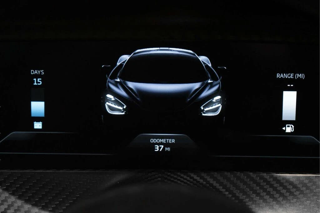 2027 McLaren 750S Coupe - Image 26 of 31