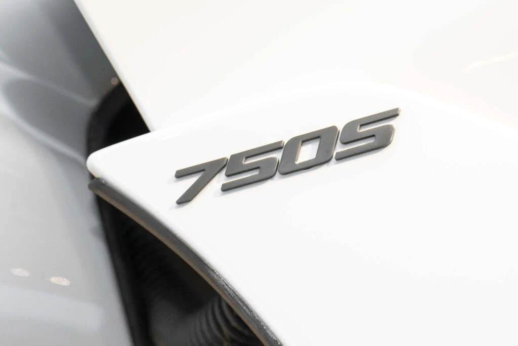 2027 McLaren 750S Coupe - Image 12 of 31