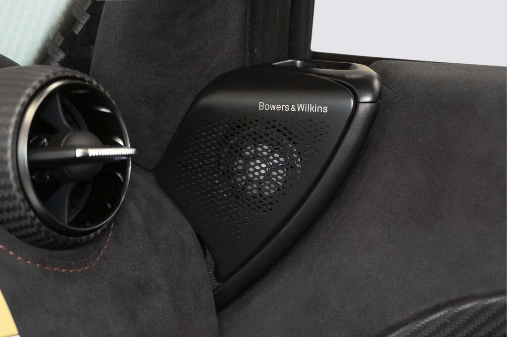 2027 McLaren 750S Coupe - Image 17 of 31