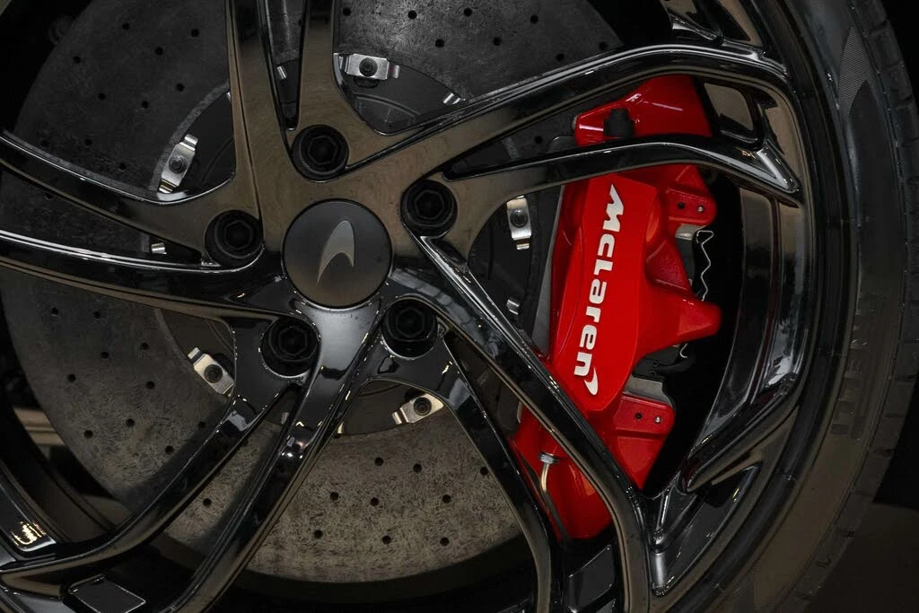 2027 McLaren 750S Coupe - Image 10 of 31