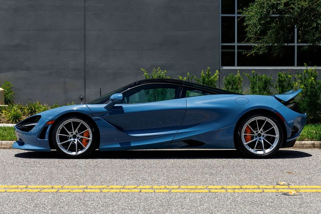 2027 McLaren 750S Coupe - Image 23 of 31