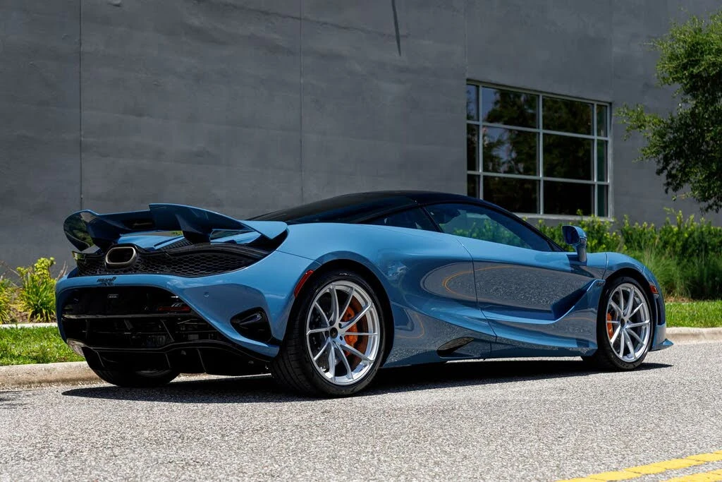 2027 McLaren 750S Coupe - Image 9 of 31