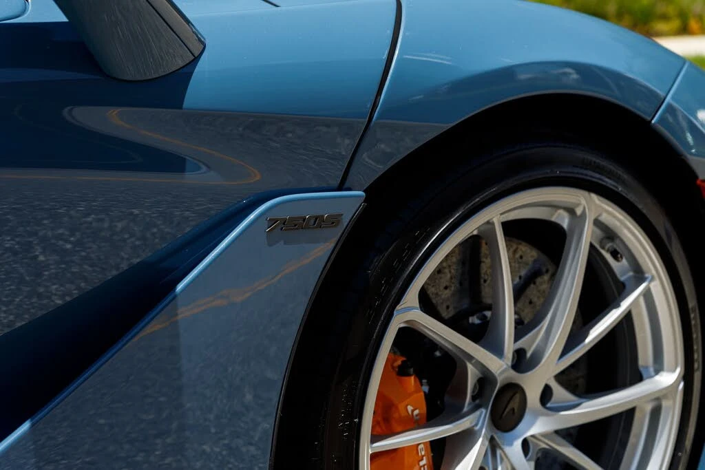2027 McLaren 750S Coupe - Image 18 of 31