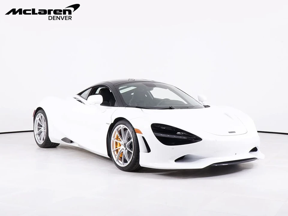 2027 McLaren 750S Coupe - Image 10 of 29
