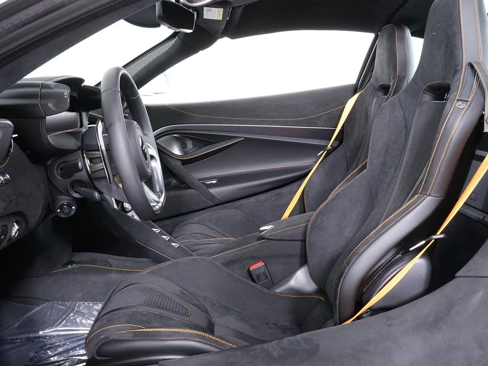 2027 McLaren 750S Coupe - Image 5 of 29