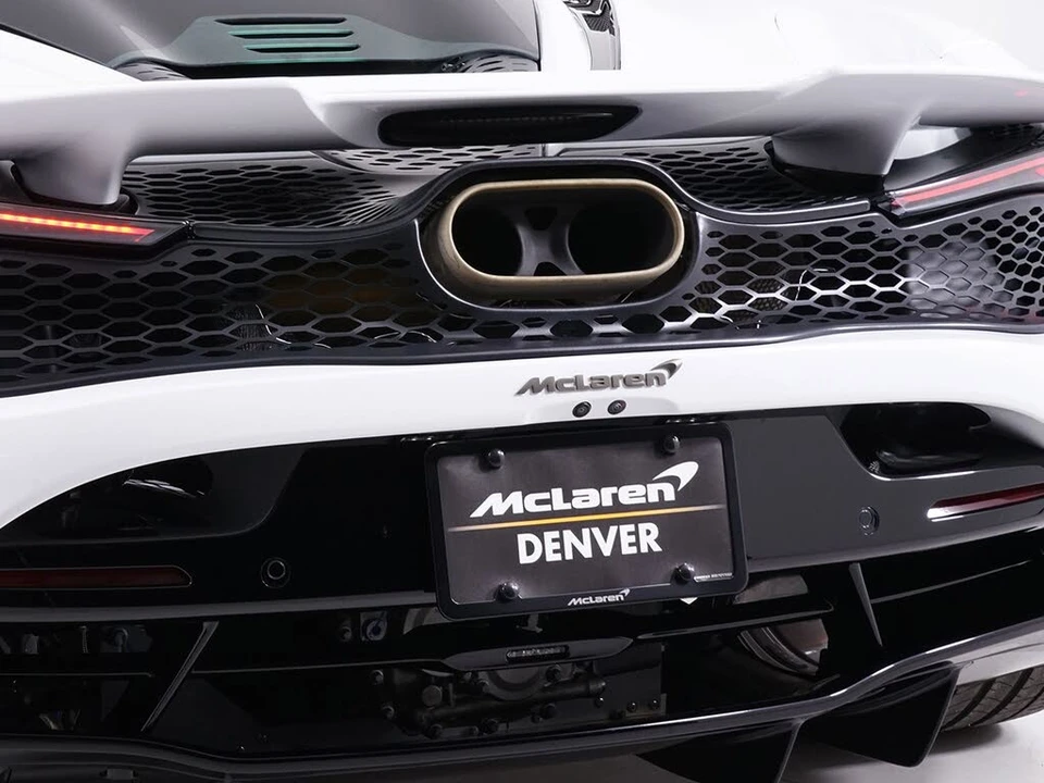 2027 McLaren 750S Coupe - Image 20 of 29