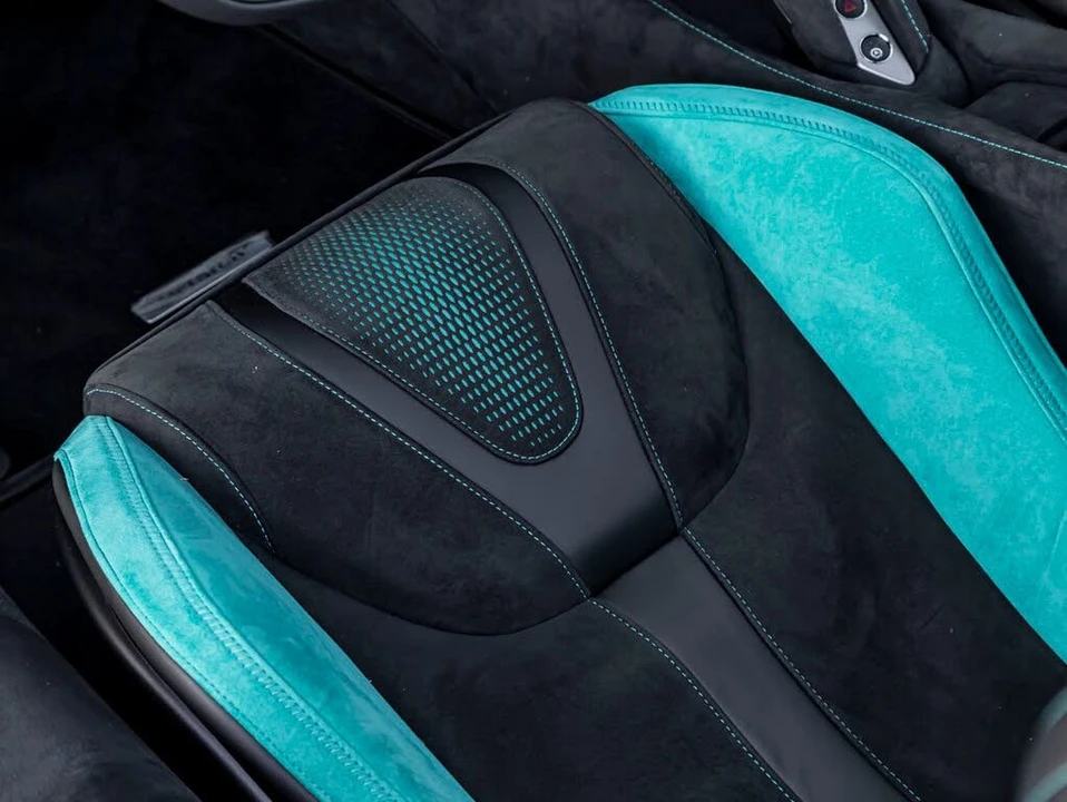 2027 McLaren 750S Coupe - Image 18 of 31