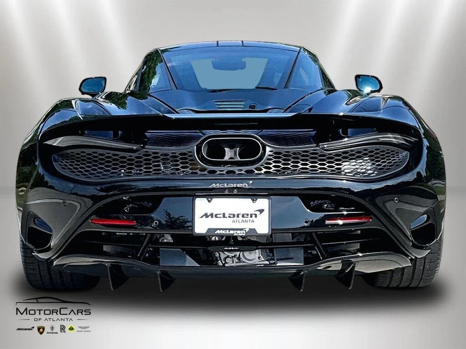 2027 McLaren 750S Coupe - Image 4 of 15