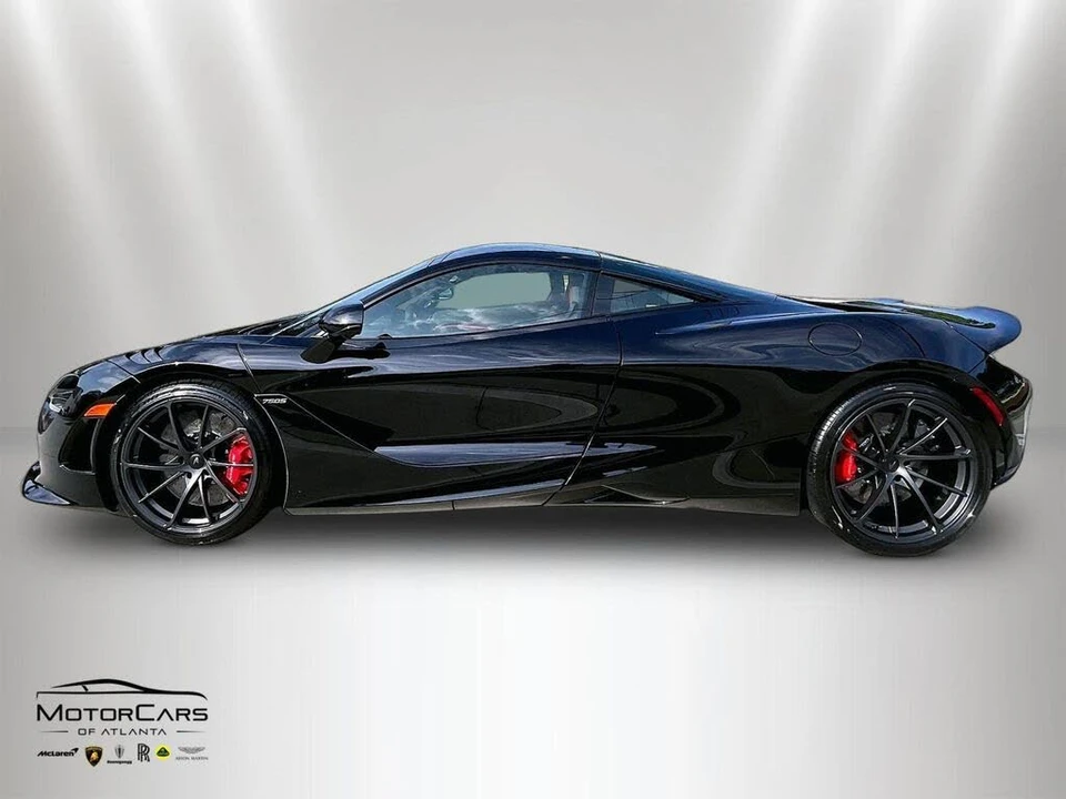 2027 McLaren 750S Coupe - Image 13 of 15