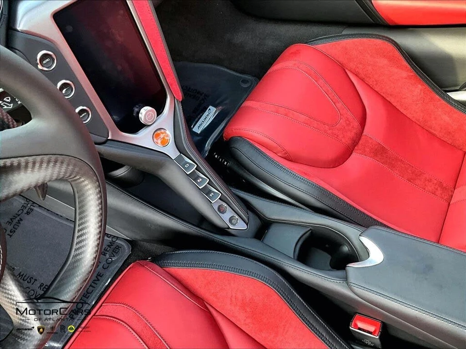2027 McLaren 750S Coupe - Image 8 of 15