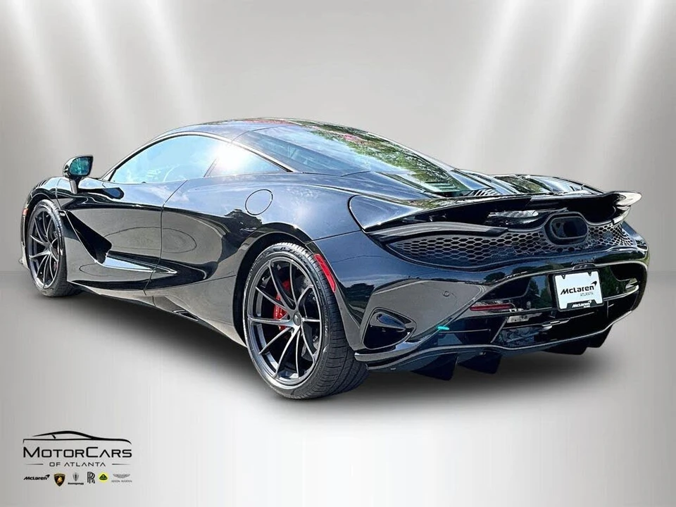 2027 McLaren 750S Coupe - Image 3 of 15