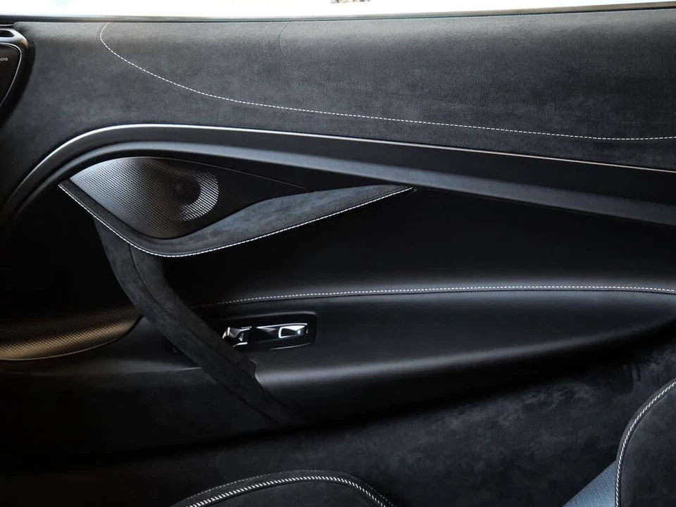 2027 McLaren 750S Coupe - Image 22 of 28
