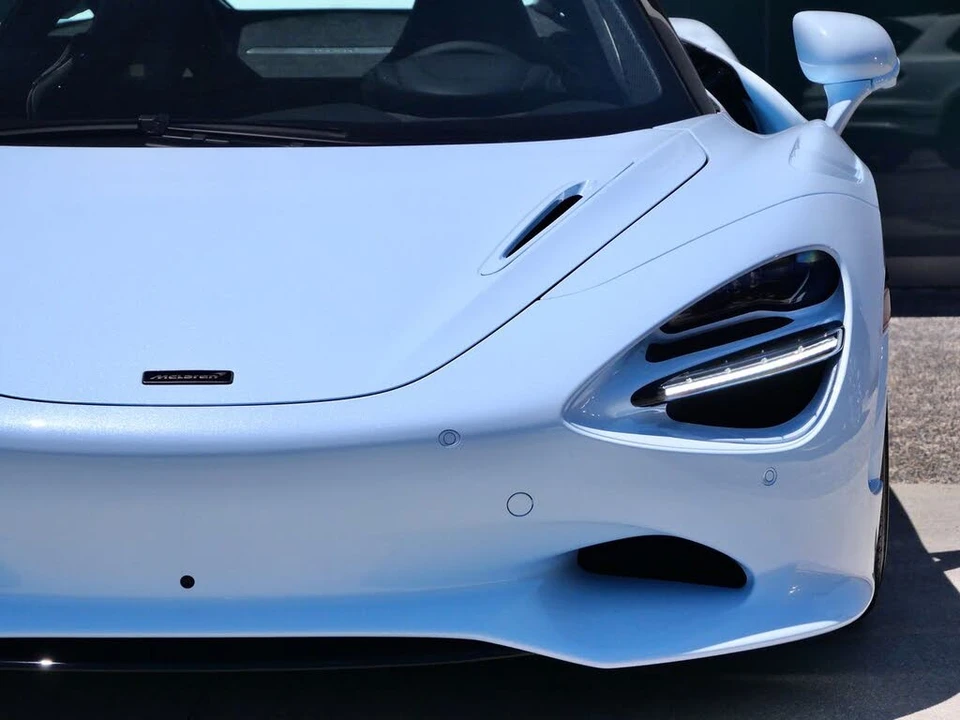 2027 McLaren 750S Coupe - Image 6 of 28