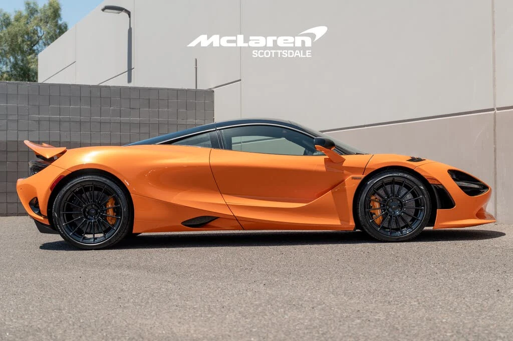 2027 McLaren 750S Coupe - Image 8 of 31