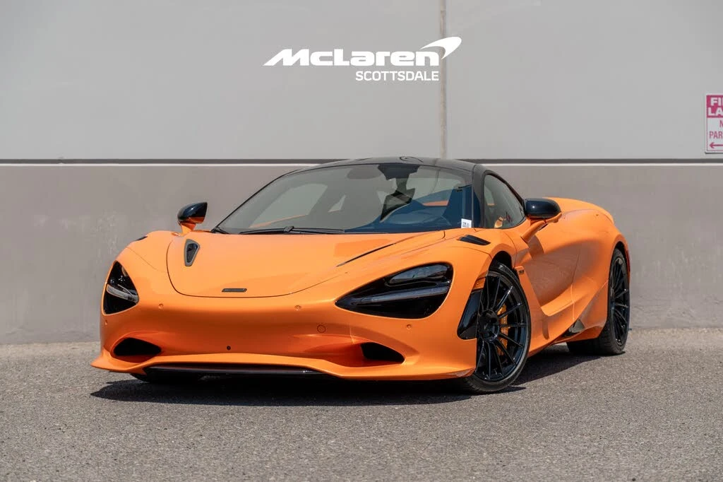2027 McLaren 750S Coupe - Image 2 of 31