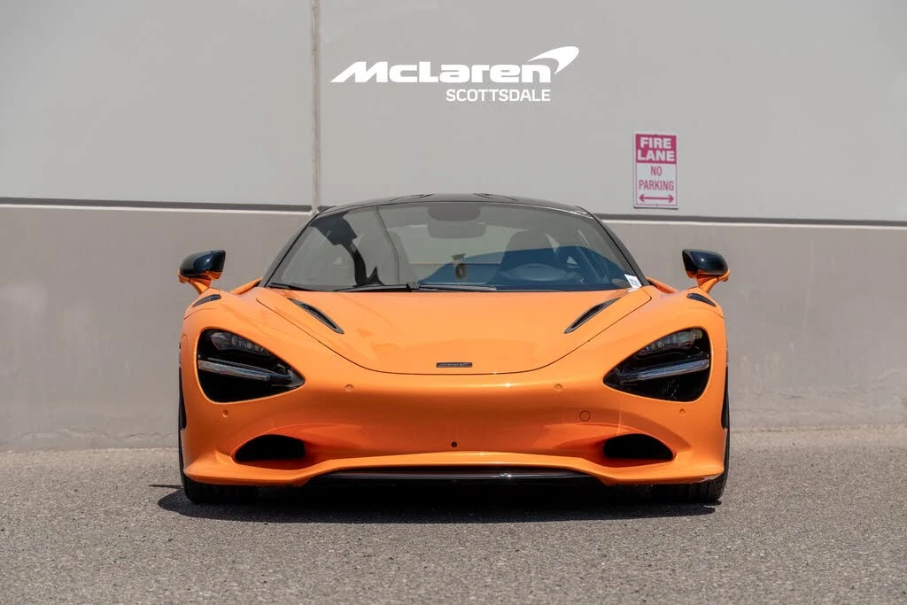 2027 McLaren 750S Coupe - Image 10 of 31