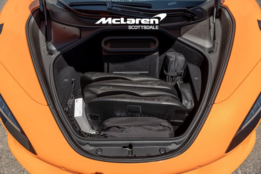 2027 McLaren 750S Coupe - Image 28 of 31