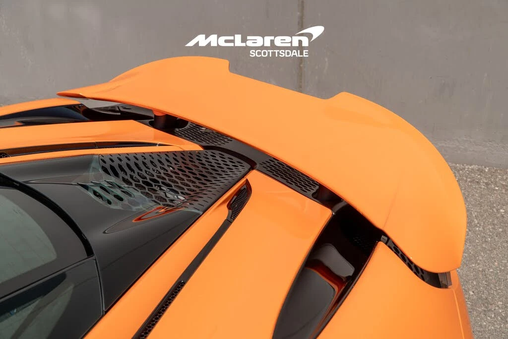 2027 McLaren 750S Coupe - Image 23 of 31