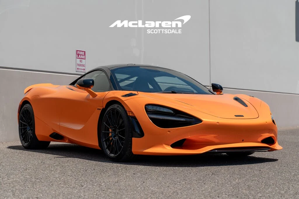 2027 McLaren 750S Coupe - Image 9 of 31