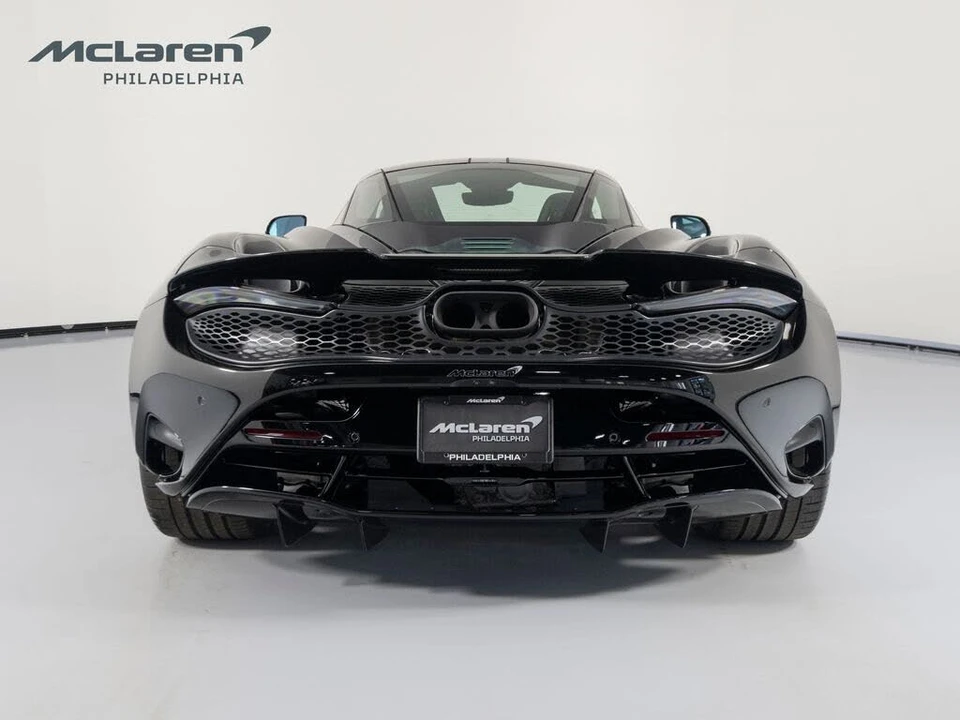 2027 McLaren 750S Coupe - Image 4 of 31