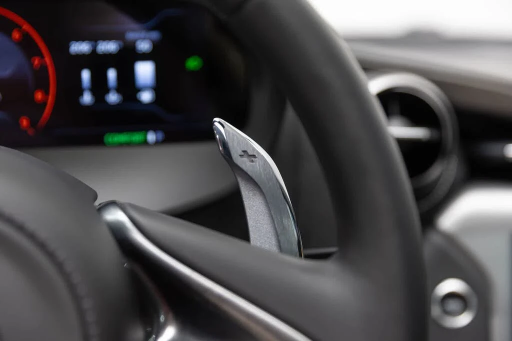 2027 McLaren 750S Coupe - Image 27 of 31
