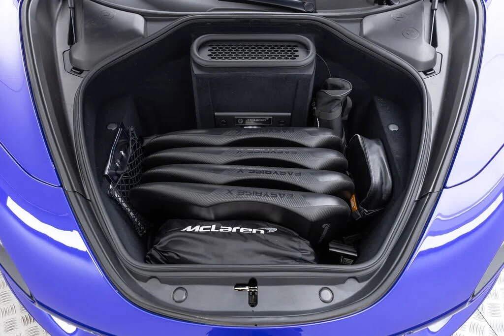 2027 McLaren 750S Coupe - Image 12 of 31