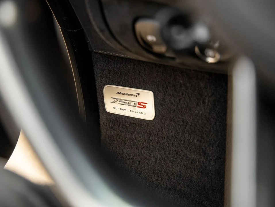 2027 McLaren 750S Coupe - Image 29 of 31