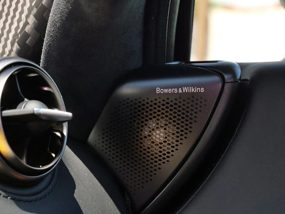 2027 McLaren 750S Coupe - Image 23 of 28
