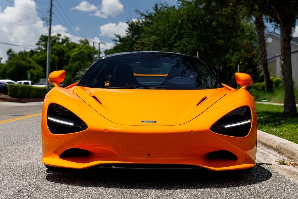 2027 McLaren 750S Coupe - Image 4 of 31