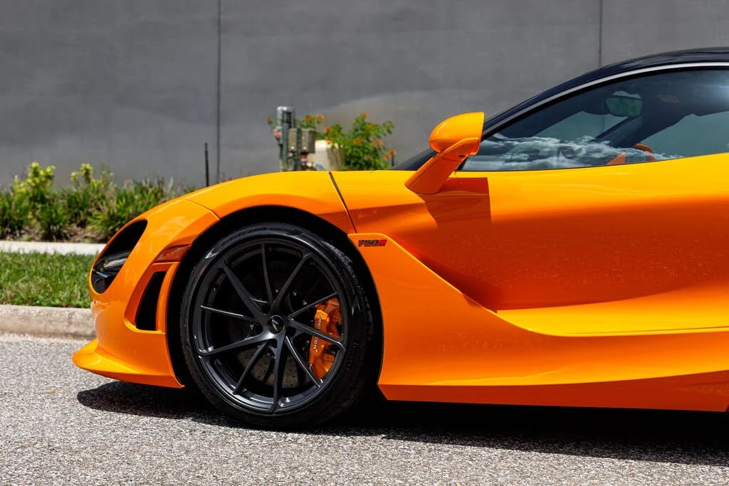 2027 McLaren 750S Coupe - Image 27 of 31