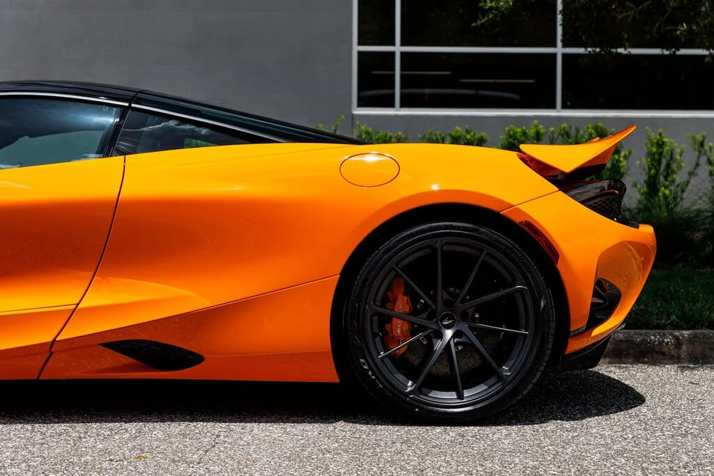 2027 McLaren 750S Coupe - Image 26 of 31