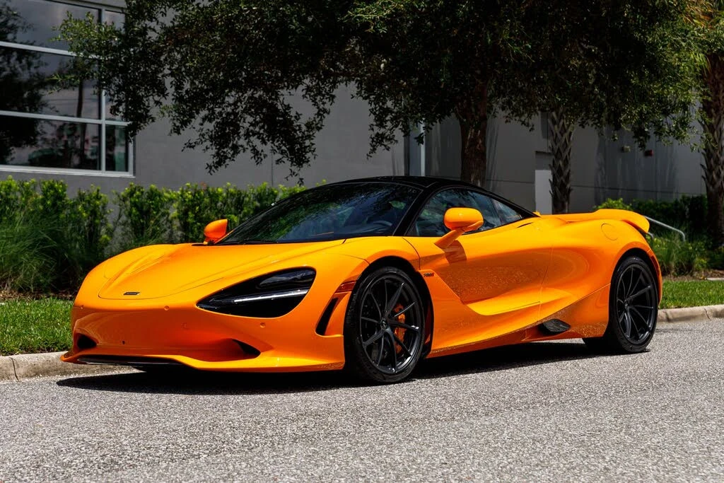 2027 McLaren 750S Coupe - Image 21 of 31